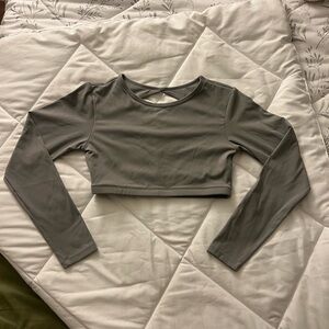 Gray Long Sleeve Crop Top